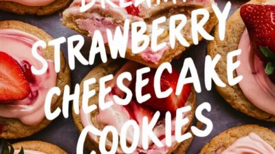 Strawberries and Cream Cookies